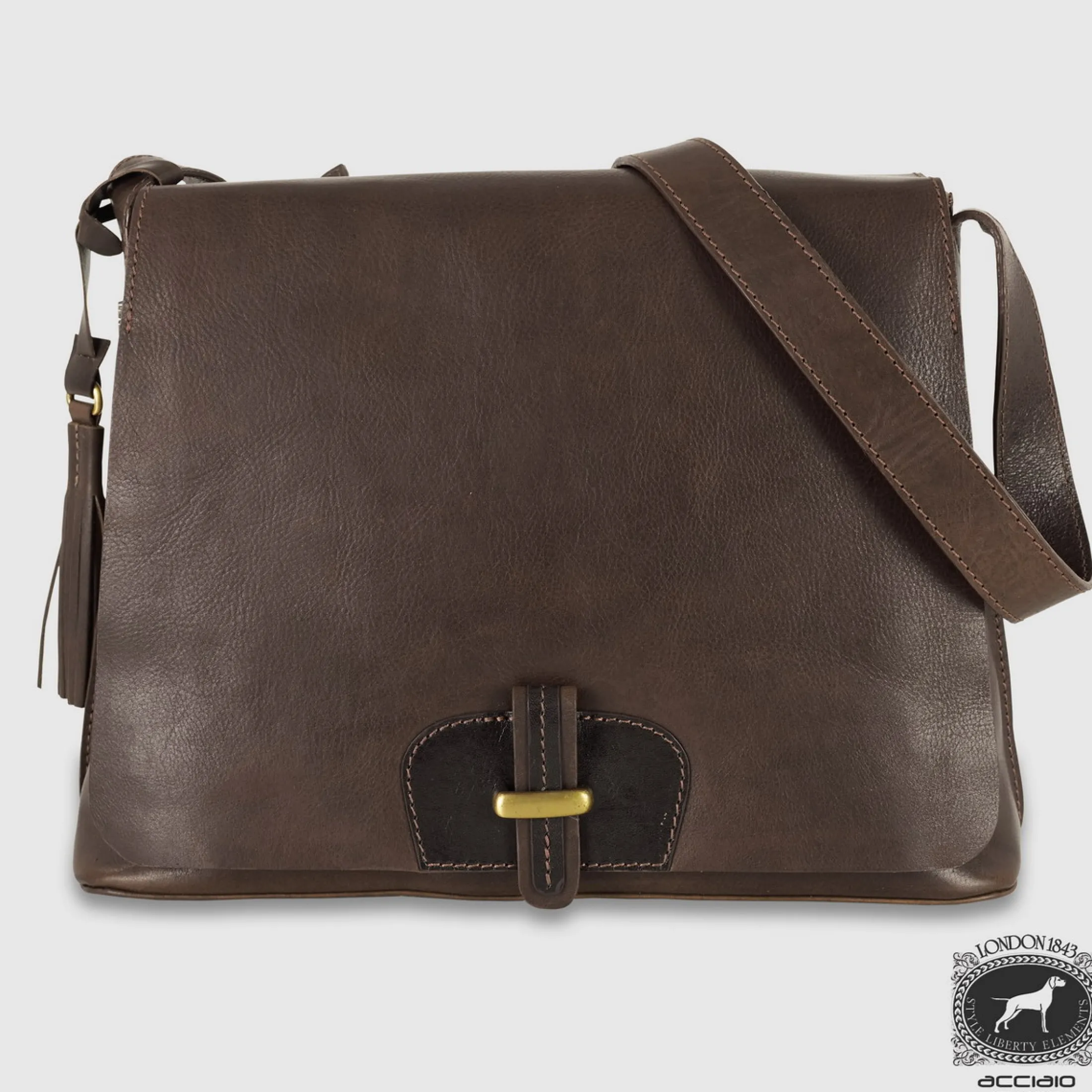 borsa_donna_a_tracolla_in_0-7.webp Borsa donna a tracolla in pelle Sarah Marrone
