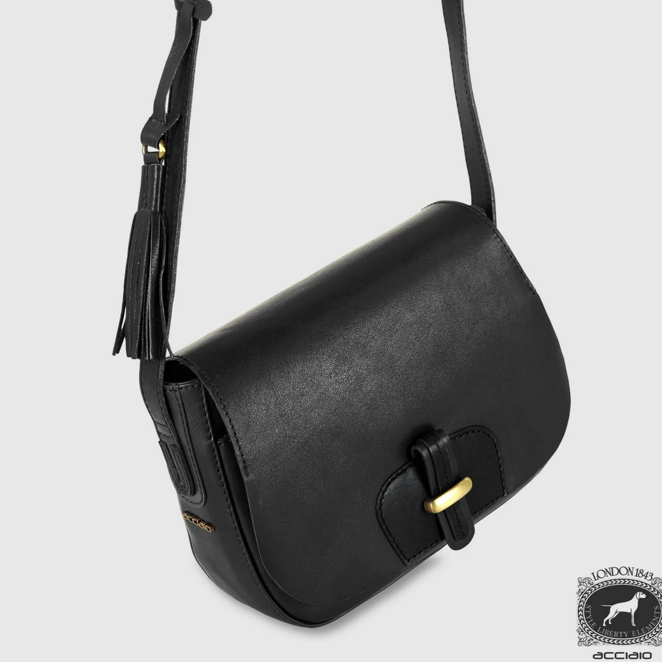 borsa_donna_a_tracolla_in_2-3.webp Borsa donna a tracolla in pelle Kate Nero