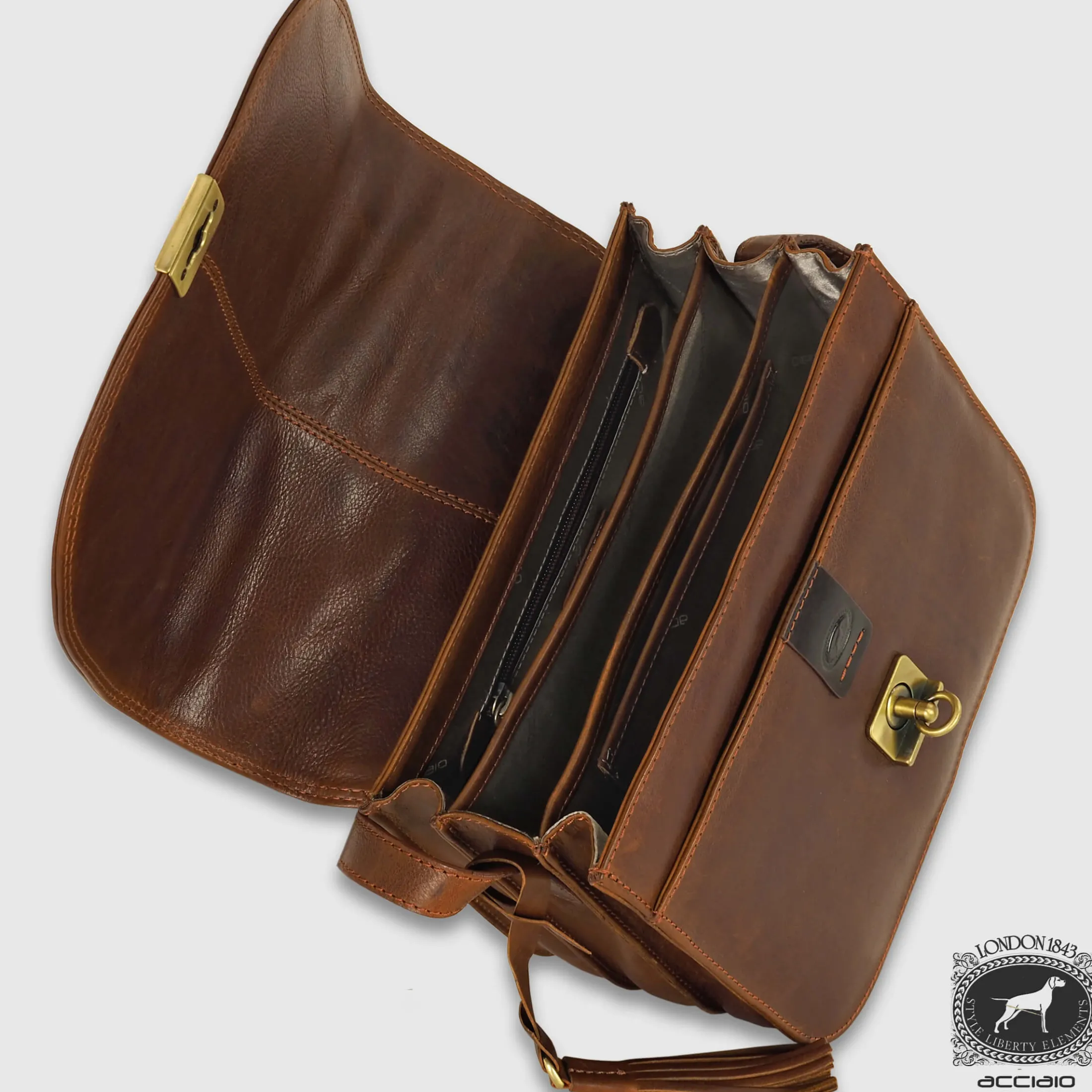 borsa_donna_a_tracolla_in_2-6.webp Borsa Donna a tracolla in pelle Elizabeth Castagno
