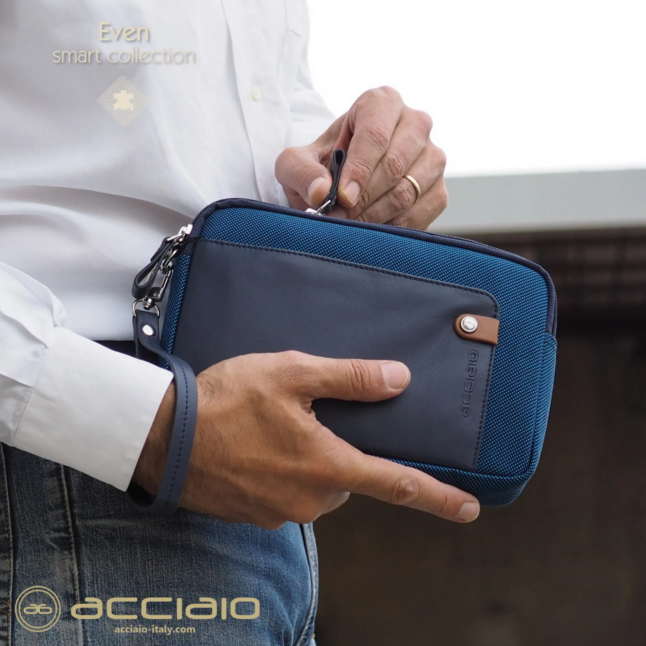 borsello_a_mano_pochette__4.webp Borsello a mano pochette uomo Even 8" Blu Cobalto