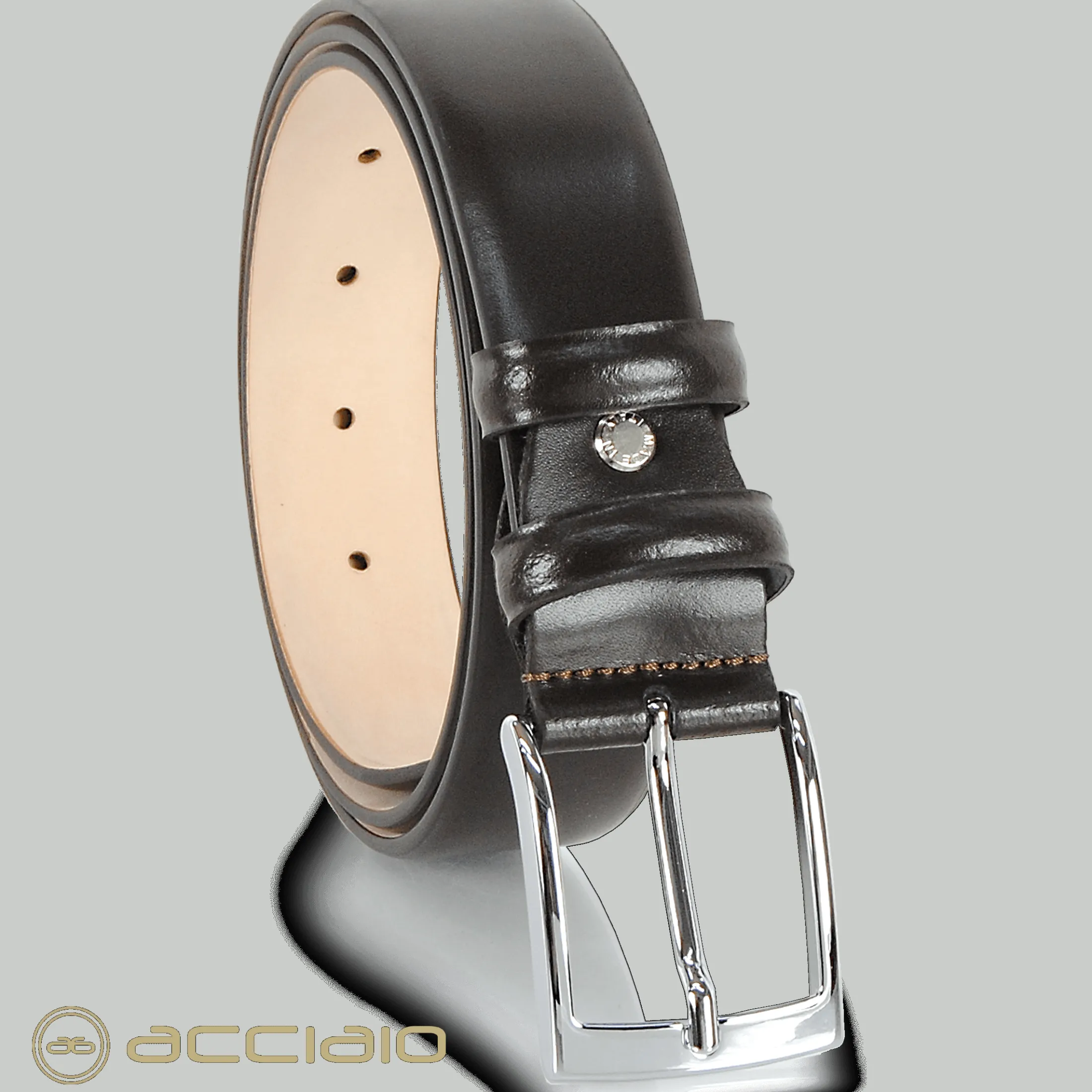 cintura_elegante_da_uomo__0-2.webp Cintura elegante da uomo senza cuciture in pelle marrone
