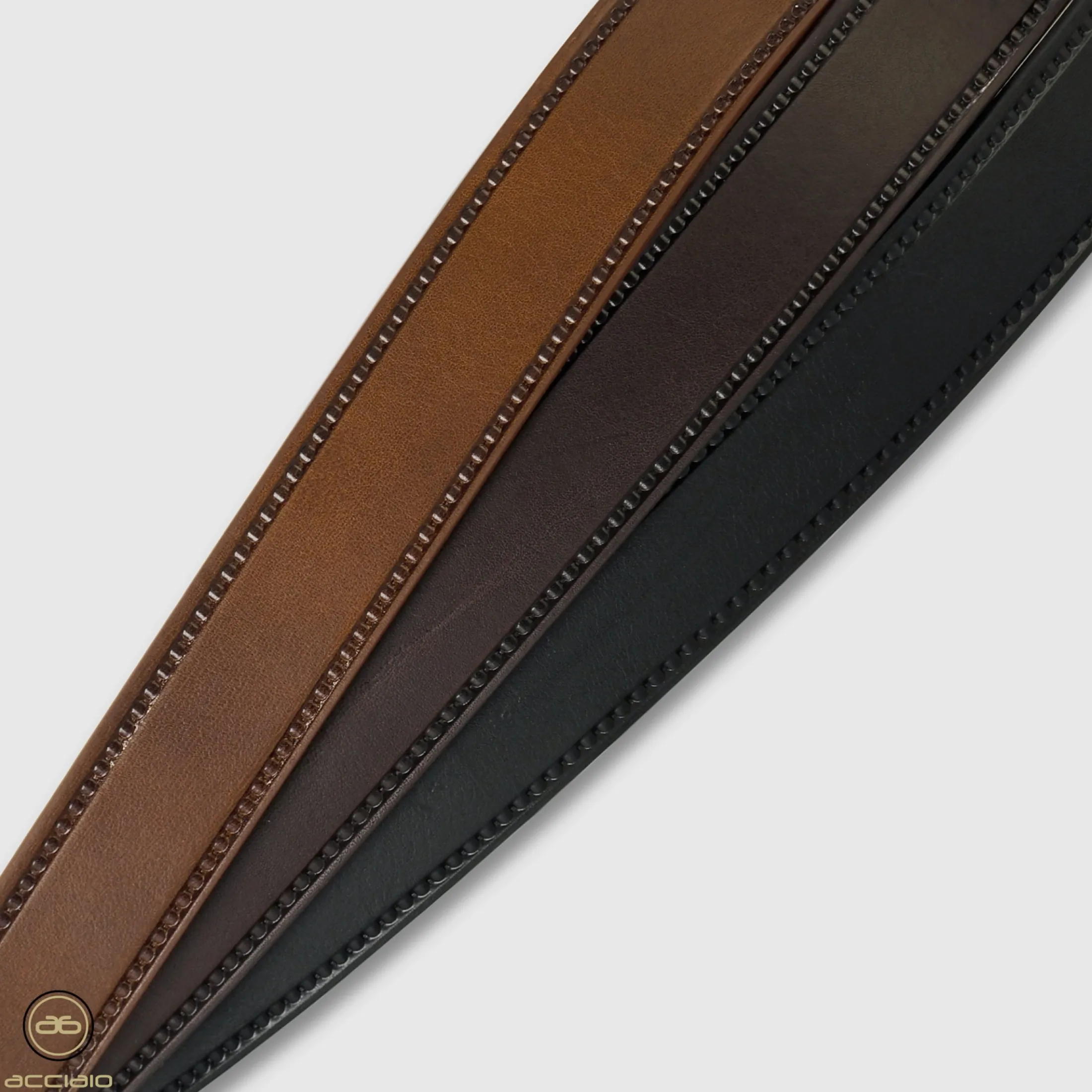 cintura_in_cuoio_sportiva_4.webp Cintura in cuoio sportiva Jade pelle Marrone chiaro