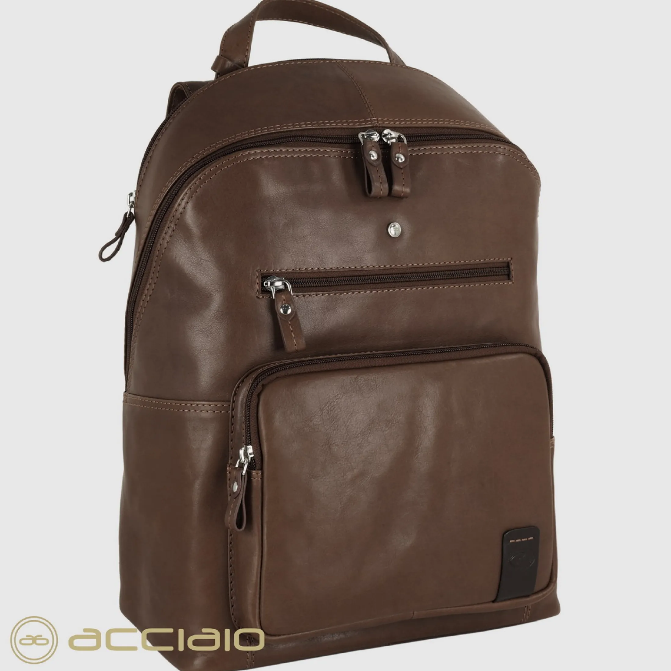 zaino_porta_pc_in_pelle_c_2-2.webp Zaino porta pc in pelle Carnaby St. 15" Marrone
