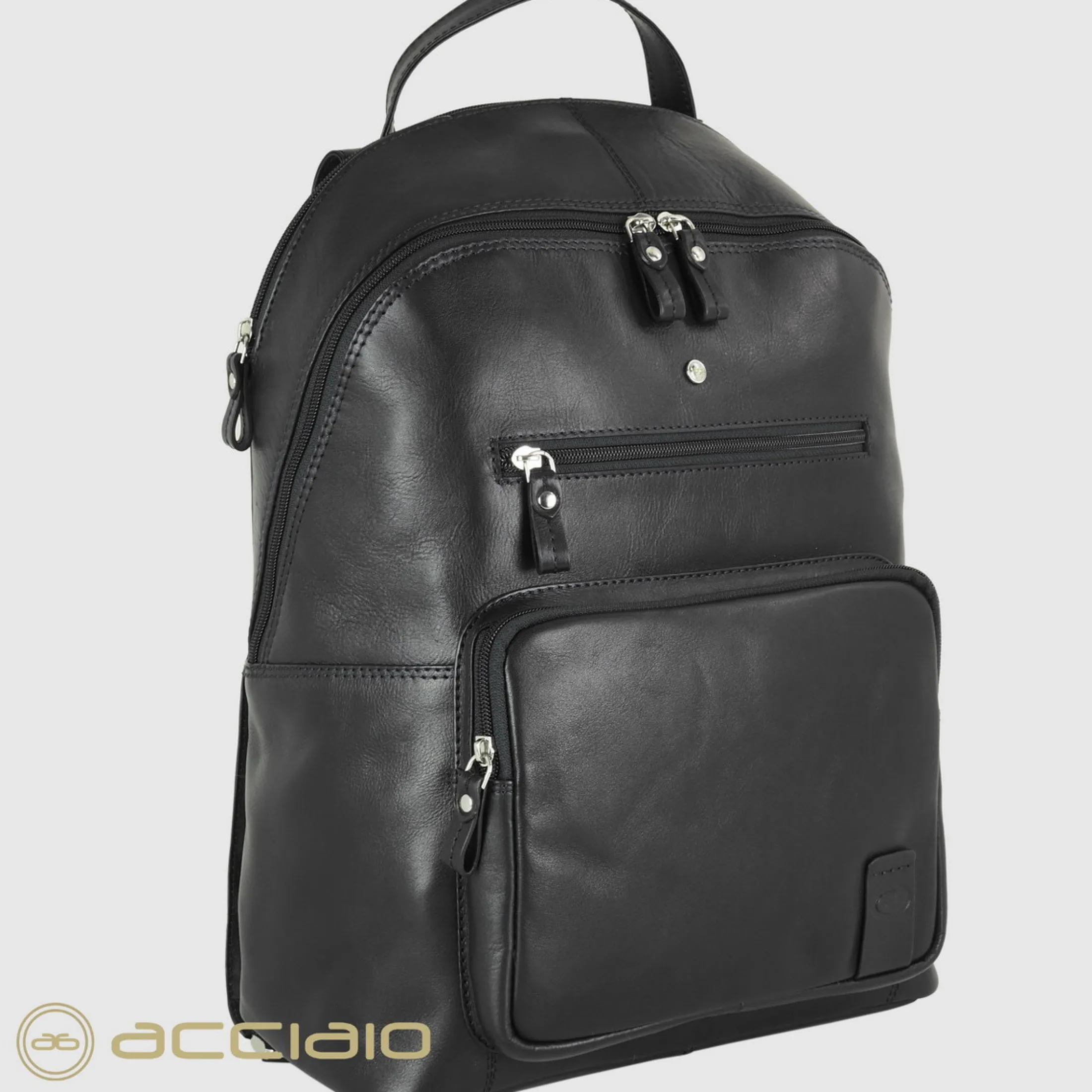 zaino_porta_pc_in_pelle_c_2-3.webp Zaino porta pc in pelle Carnaby St. 15" Nero
