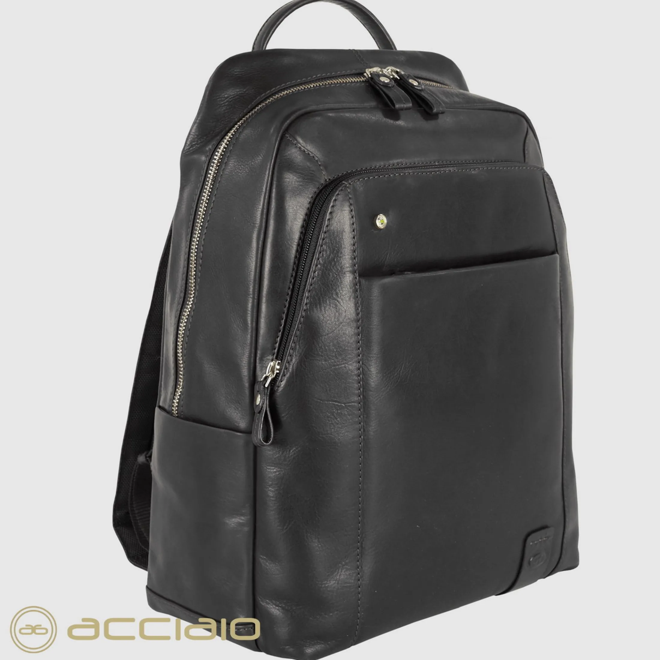 zaino_porta_pc_in_pelle_m_1-2.webp Zaino porta pc in pelle Manchester 15" Nero