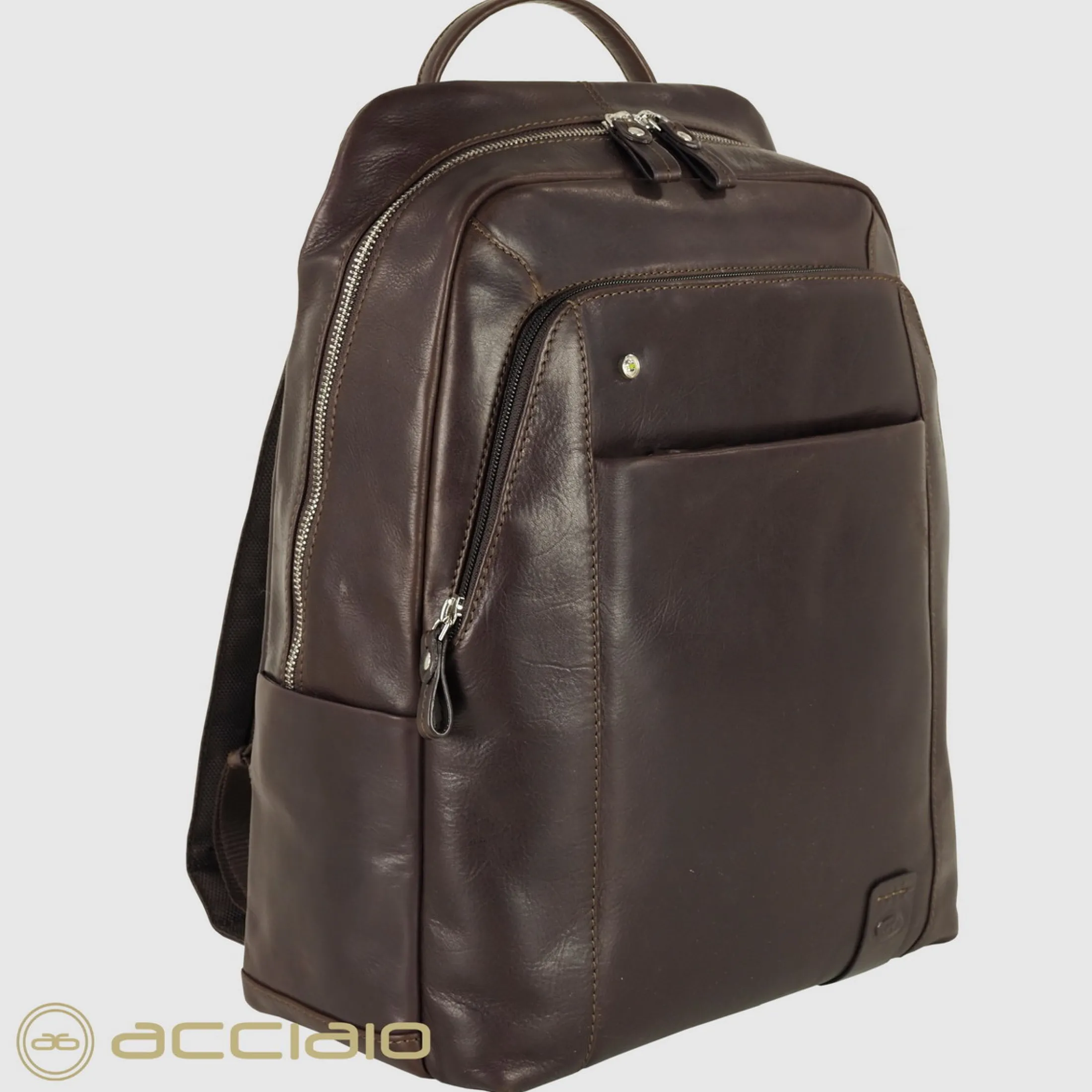 zaino_porta_pc_in_pelle_m_2-1.webp Zaino porta pc in pelle Manchester 15" Marrone
