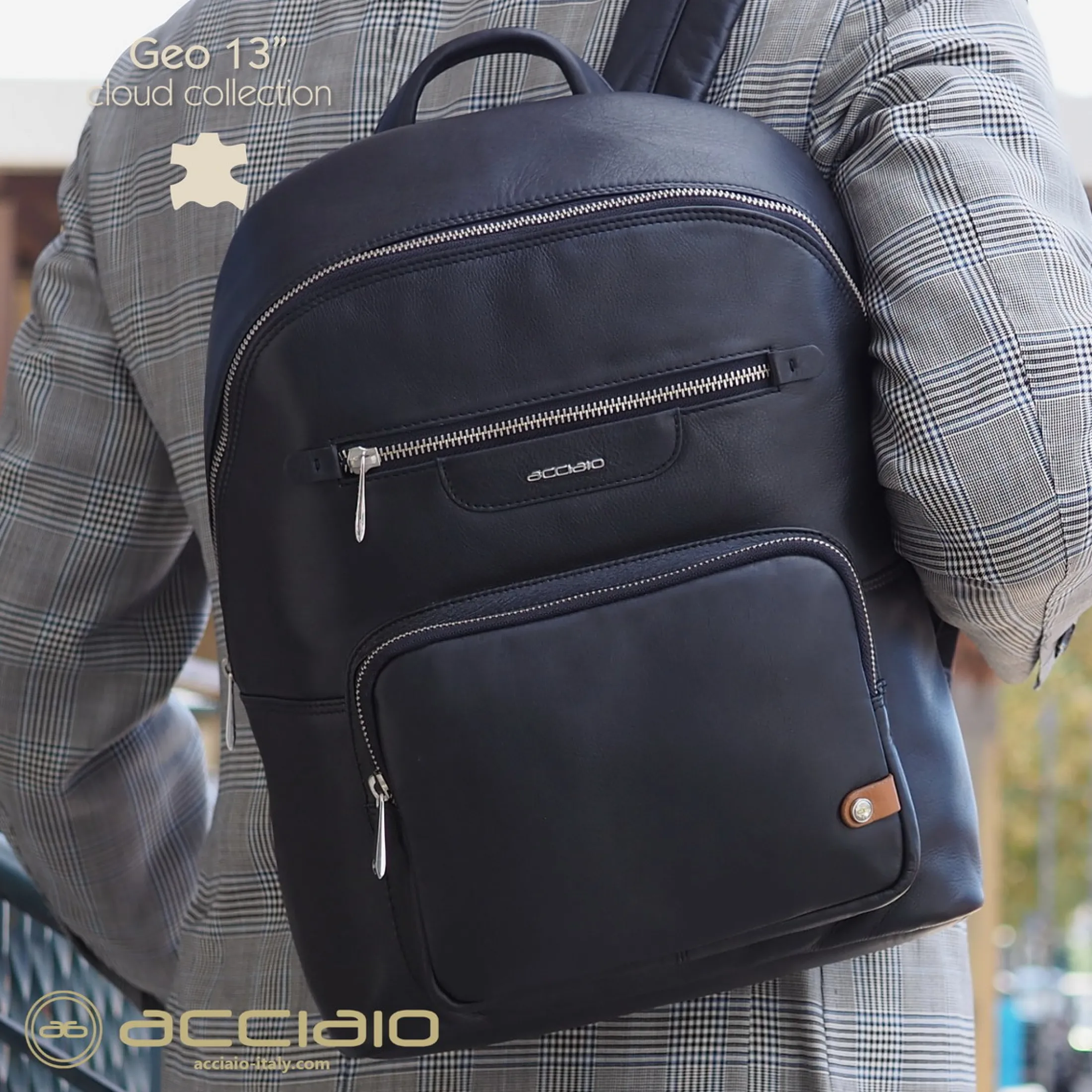 zaino_porta_pc_piccolo_ge_4.webp Zaino porta pc piccolo Geo 13" pelle Blu
