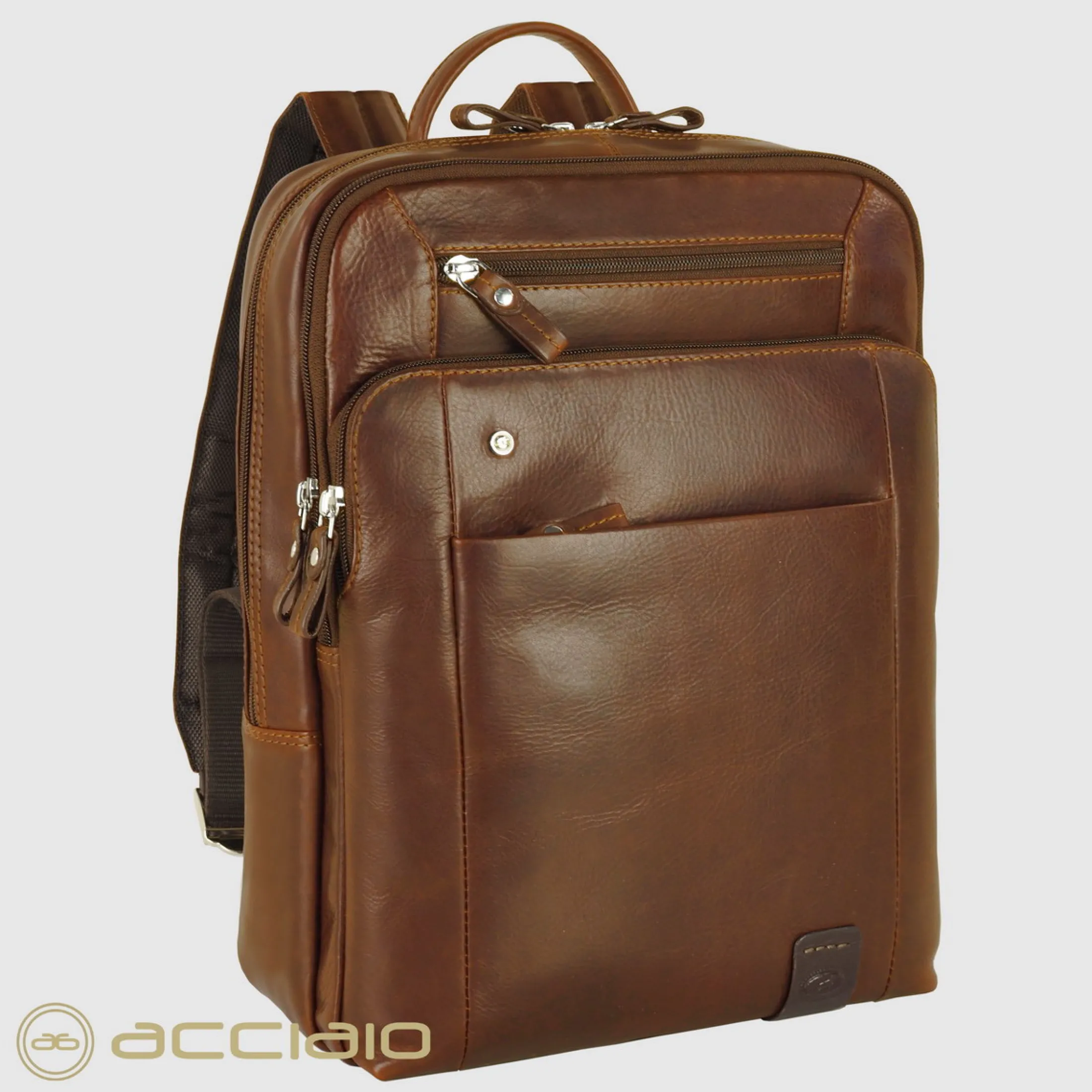 zaino_porta_pc_piccolo_in_1-1.webp Zaino porta pc piccolo in pelle Brighton 13" Castagno